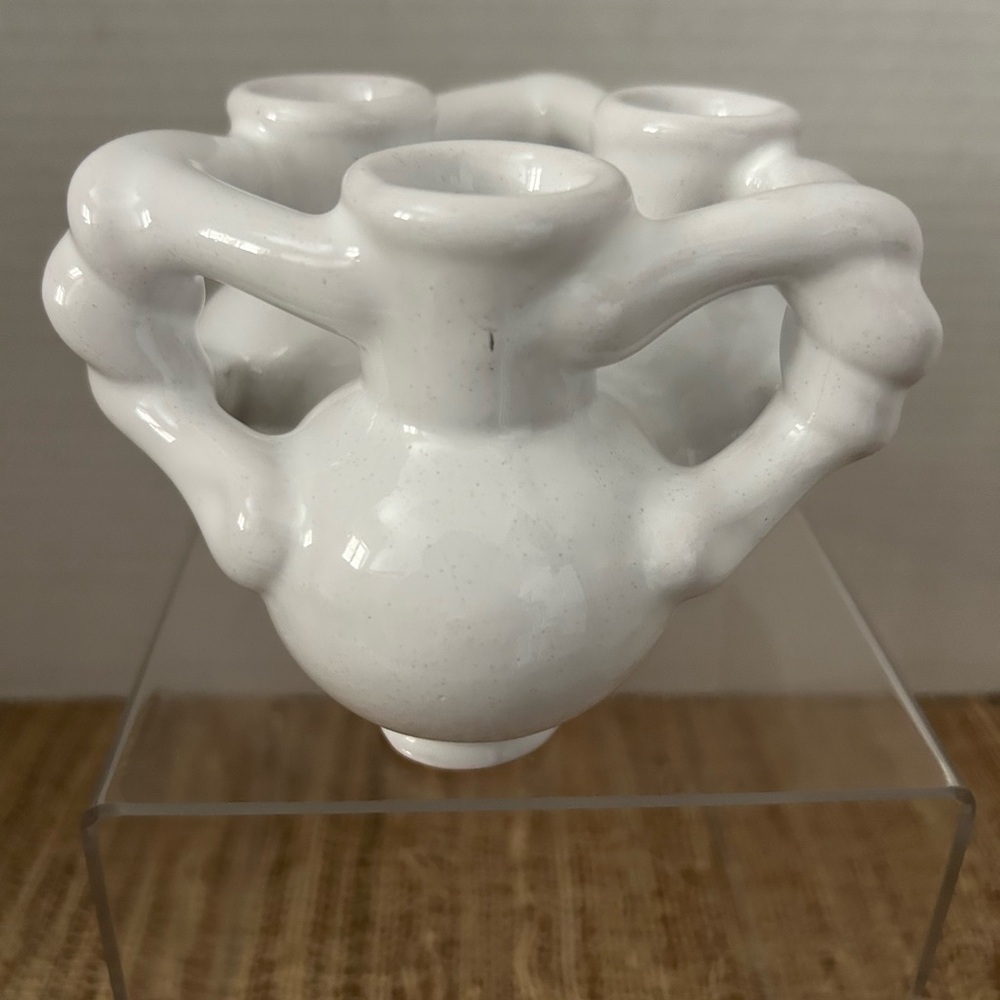 METROPOLITAN MUSEUM Of ART 1991 Vintage White Triple Bud Vase. Fuddling Game
